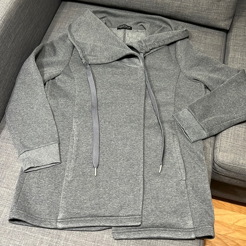 Women’s fleece jacket